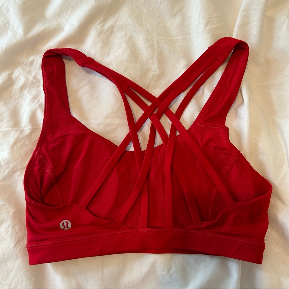 Lulu Free To Be Serene Bra - Size 4 Red